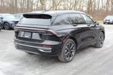 New 2025 Lincoln Nautilus Reserve image 3