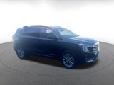 Used 2024 GMC Terrain SLT image 2