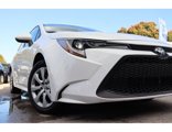 Used 2022 Toyota Corolla LE image 2