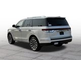 Used 2024 Lincoln Navigator Reserve image 5