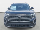 New 2025 Volkswagen Atlas SE image 2