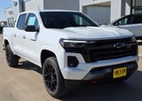 New 2025 Chevrolet Colorado Z71 image 2