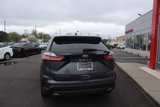 Used 2024 Ford Edge Titanium image 3
