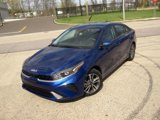 Used 2022 Kia Forte LXS image 4
