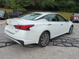 Used 2023 Nissan Altima 2.5 SL image 3