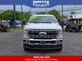 Used 2024 Ford F250 4x4 Crew Cab Super Duty image 2