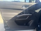 New 2025 Nissan Pathfinder Platinum image 5