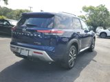 New 2025 Nissan Pathfinder Platinum image 5