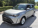 Used 2023 Kia Soul LX w/ LX Technology Package image 2