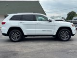 Used 2021 Jeep Grand Cherokee Limited w/ Luxury Group II image 4