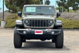 New 2025 Jeep Wrangler Unlimited Rubicon w/ XTREMEE 35" Tire Package image 3