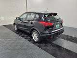Used 2017 Nissan Rogue Sport SV w/ SV Premium Package image 3