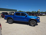 Used 2017 Toyota Tacoma TRD Off-Road w/ Tow Package (A/T) image 2