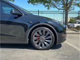 Used 2025 Tesla Model Y Performance image 2