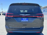 Used 2021 Chrysler Pacifica Touring-L image 6