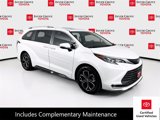 Certified 2025 Toyota Sienna Platinum image 3