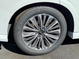 New 2025 INFINITI QX80 Sensory image 4