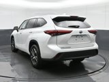 Used 2022 Toyota Highlander XLE image 5