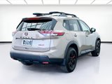 Used 2025 Nissan Rogue SV image 4