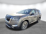 New 2025 Nissan Pathfinder SL image 2