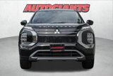 New 2025 Mitsubishi Outlander SE image 2