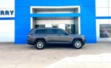 Used 2023 Jeep Grand Cherokee L Laredo image 3