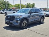 Used 2025 Ford Explorer ST-Line image 3