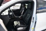 Used 2025 Porsche Macan image 5