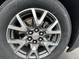 Certified 2023 GMC Acadia SLT image 2