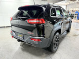Used 2017 Jeep Cherokee Trailhawk w/ Cold Weather Group image 4