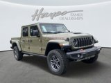 New 2025 Jeep Gladiator Mojave image 3