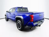 Used 2024 Toyota Tacoma TRD Off-Road image 5