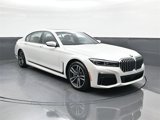Used 2022 BMW 750i xDrive w/ M Sport Package image 2