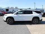 New 2025 Chevrolet Traverse High Country image 5