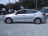 Used 2017 Hyundai Elantra SE image 3
