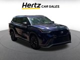 Used 2024 Toyota Highlander XSE image 3