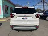 Used 2019 Ford Escape Titanium image 5