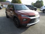 Used 2021 Chevrolet TrailBlazer LT w/ Premium Seating Package image 3