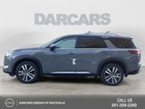 New 2025 Nissan Pathfinder Platinum image 4