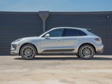 Certified 2025 Porsche Macan image 2