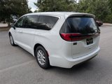 New 2026 Chrysler Pacifica Select image 4