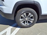 New 2025 Chevrolet Equinox LT image 4
