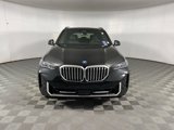 Used 2025 BMW X5 xDrive50e w/ Premium Package image 2
