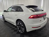 Used 2024 Audi Q8 Prestige w/ Prestige Package image 4