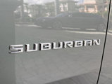 Used 2023 Chevrolet Suburban Premier image 6