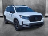 Used 2025 Honda Passport Black Edition image 3