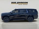 New 2025 Chevrolet Suburban Premier image 4