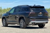New 2026 Chevrolet Traverse LT w/ Driver Confidence Package image 4