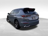 New 2025 Mitsubishi Outlander SEL image 5