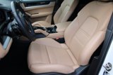 Used 2024 Porsche Cayenne Coupe image 5